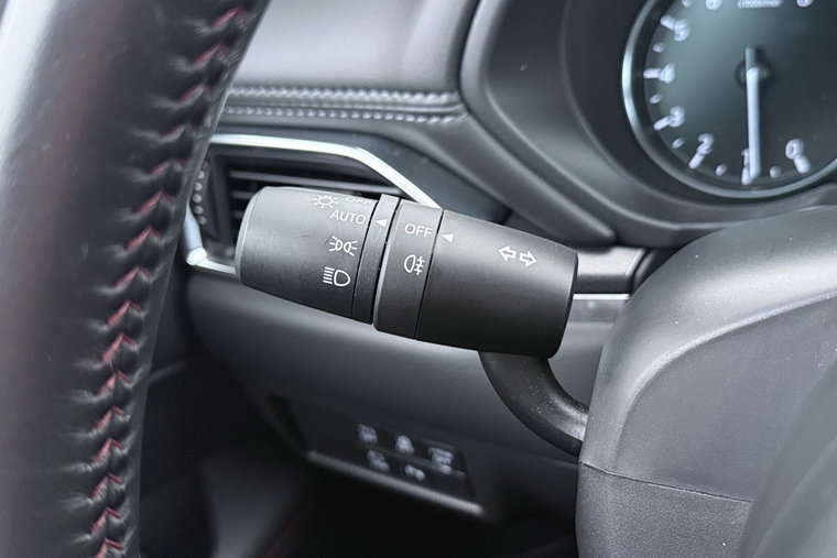 Vehicle Image 28