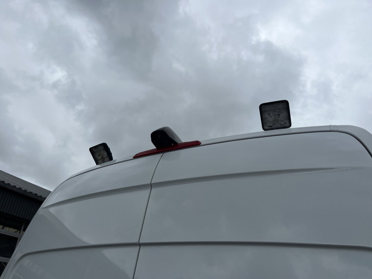 Vehicle Image 36