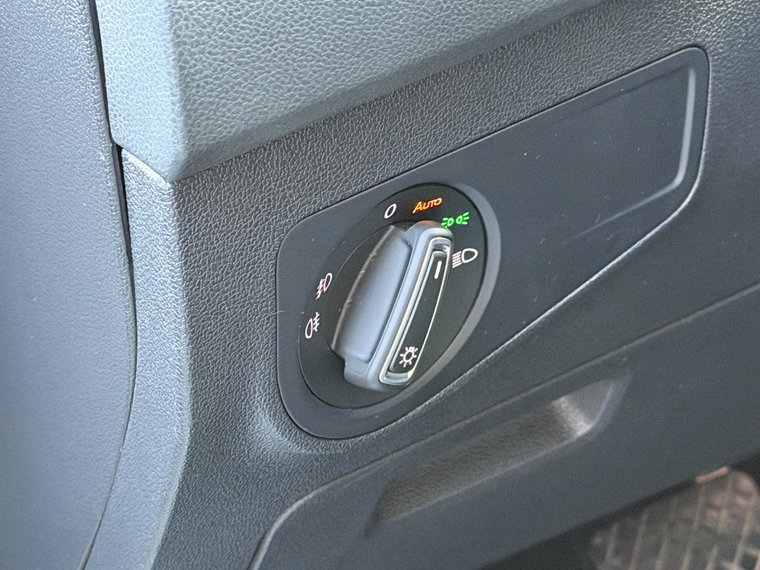 Vehicle Image 42