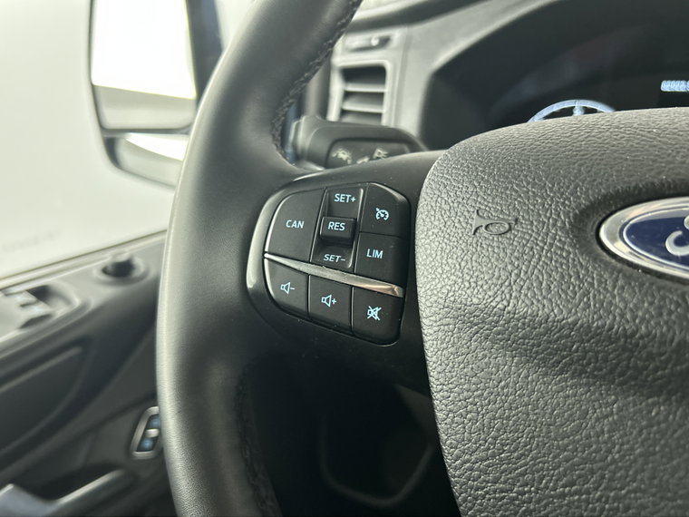 Vehicle Image 27