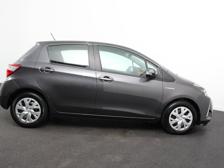 Vehicle Image 7