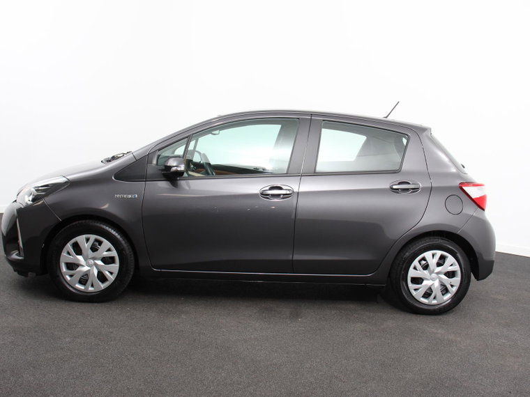Vehicle Image 8