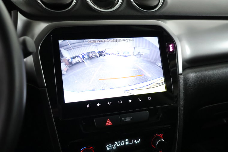 Vehicle Image 19
