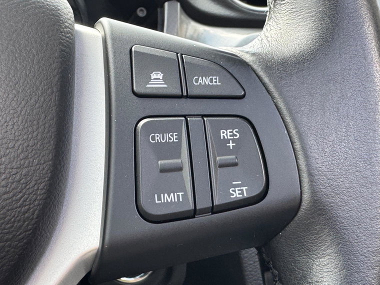 Vehicle Image 24