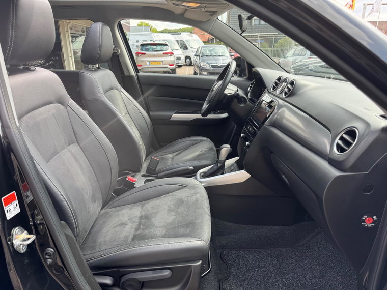 Vehicle Image 35