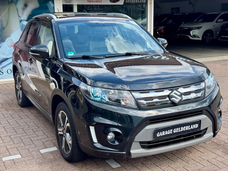 Vehicle Image 6