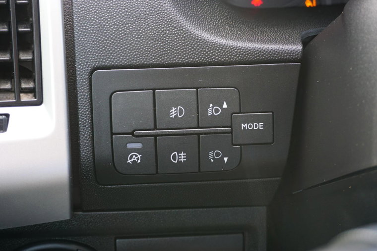 Vehicle Image 27
