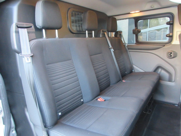 Vehicle Image 10
