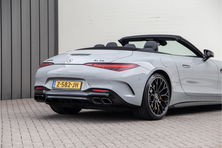 Vehicle Image 36