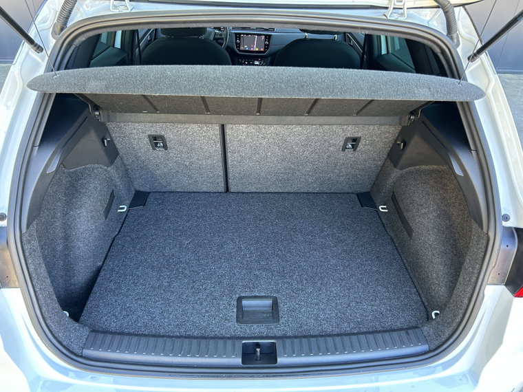 Vehicle Image 39