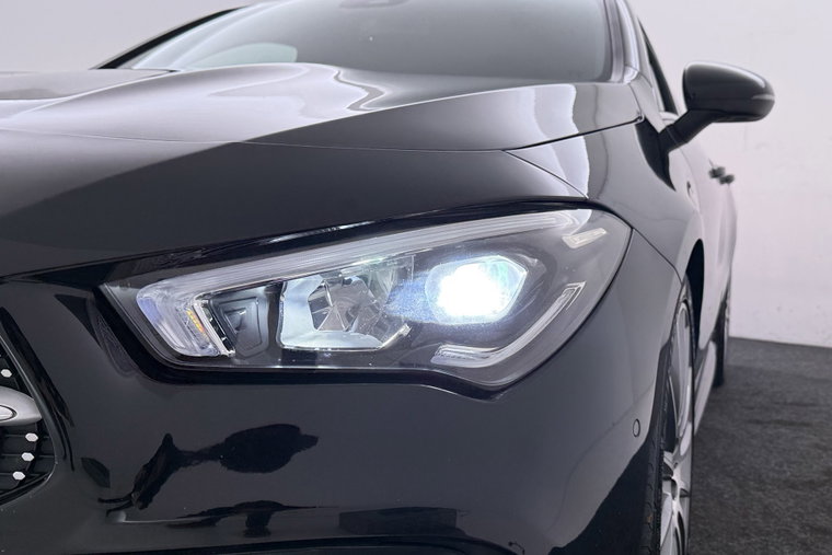 Vehicle Image 38