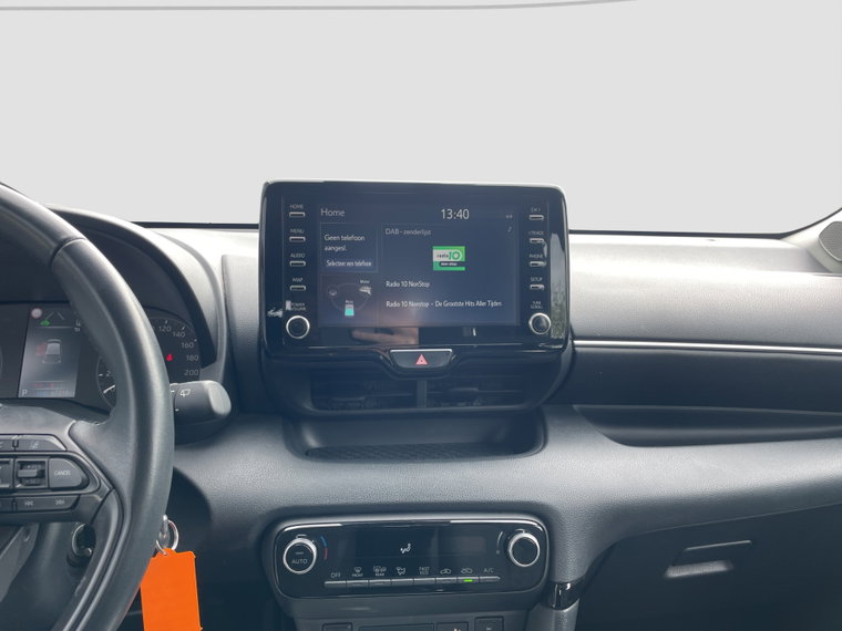 Vehicle Image 13