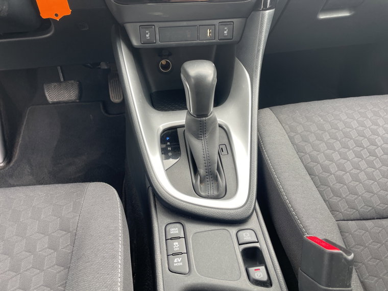 Vehicle Image 15