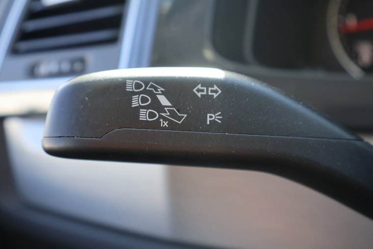 Vehicle Image 28