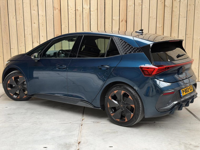 Vehicle Image 37