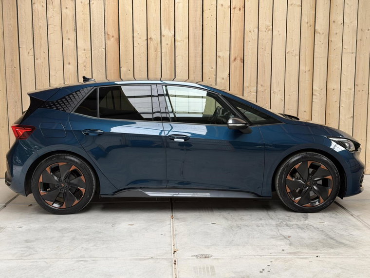 Vehicle Image 60