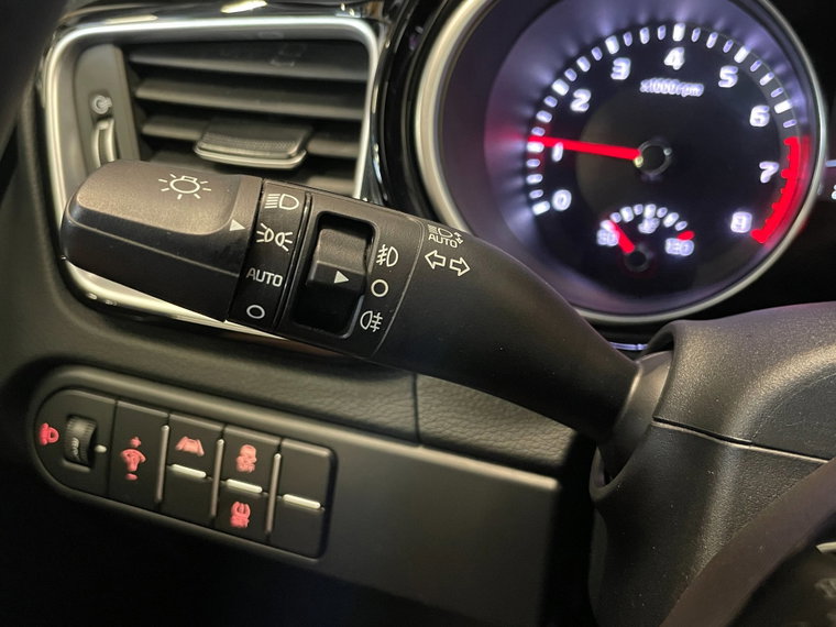 Vehicle Image 35