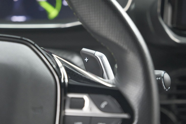 Vehicle Image 38