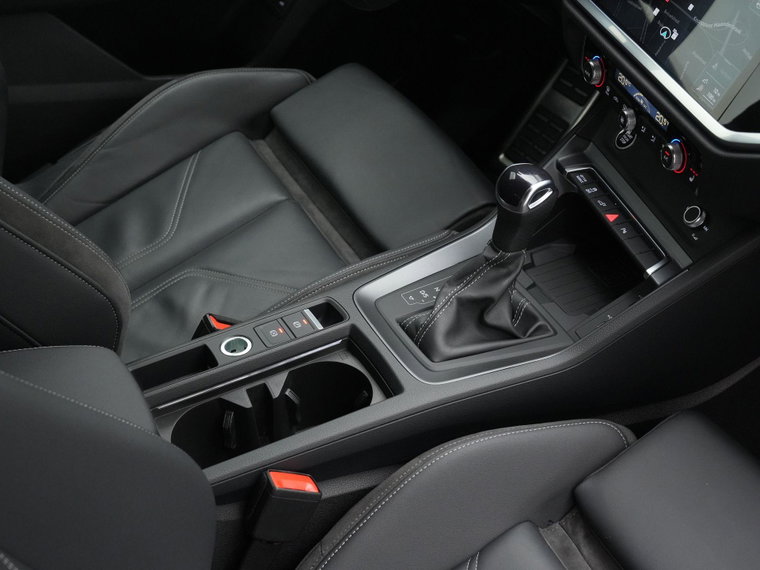 Vehicle Image 39