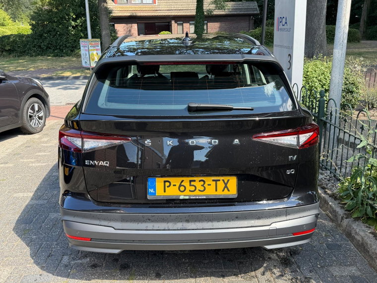 Vehicle Image 48