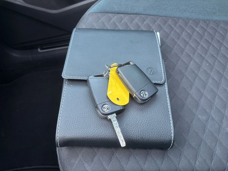 Vehicle Image 33