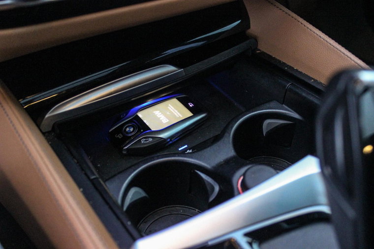 Vehicle Image 38