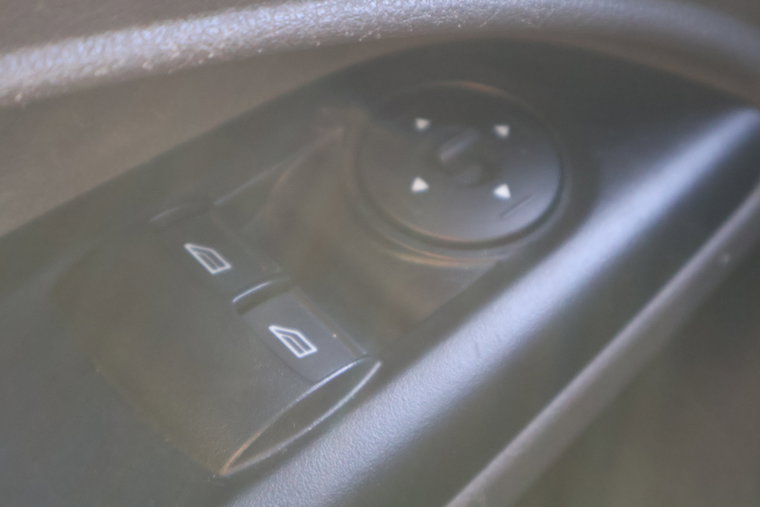 Vehicle Image 33