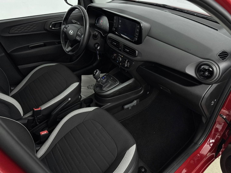 Vehicle Image 10