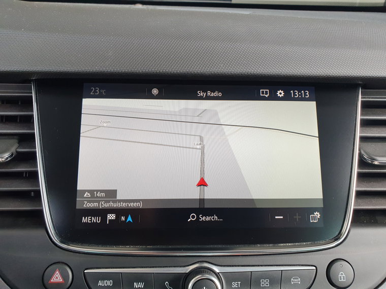 Vehicle Image 25
