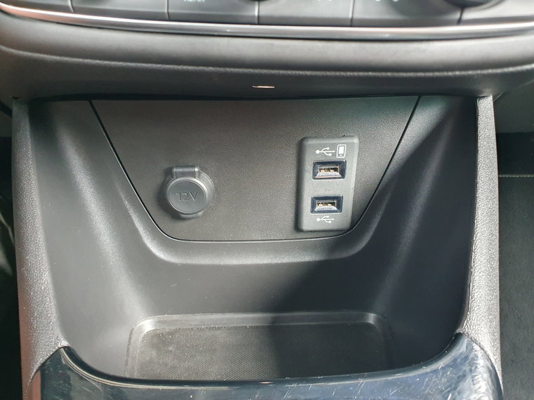 Vehicle Image 33