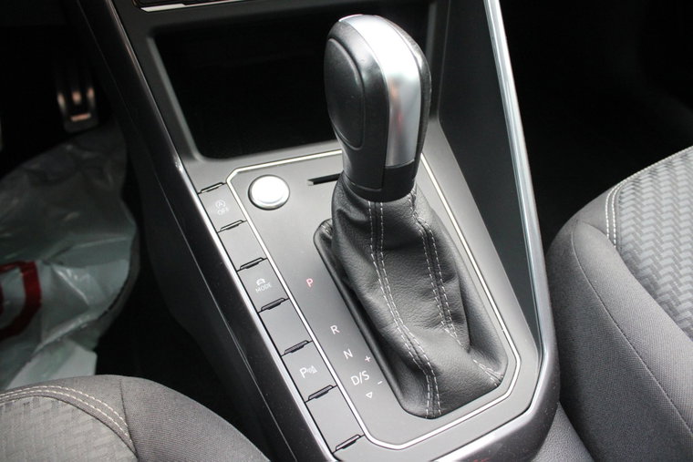 Vehicle Image 33