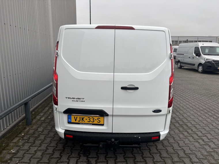 Vehicle Image 27