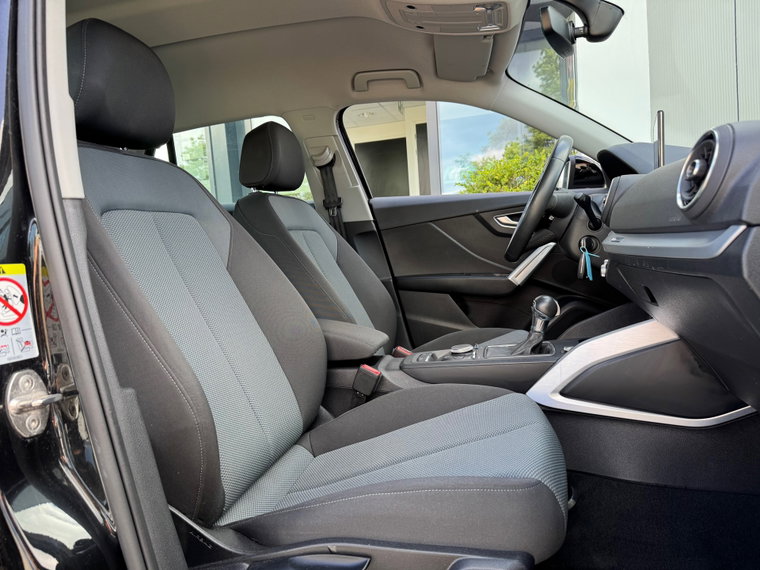 Vehicle Image 36