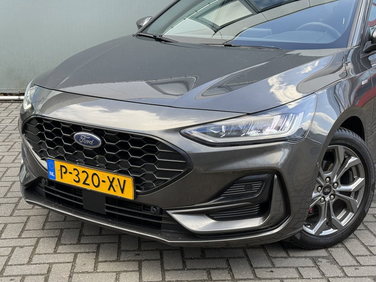 Vehicle Image 26