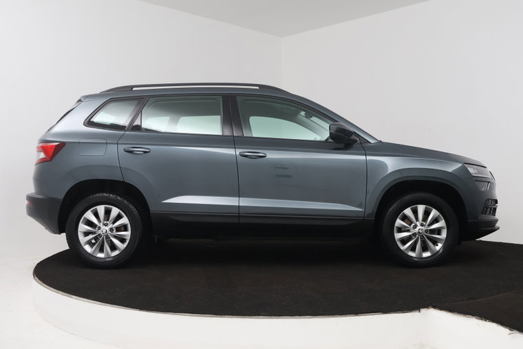 Vehicle Image 15