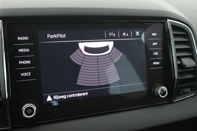 Vehicle Image 19