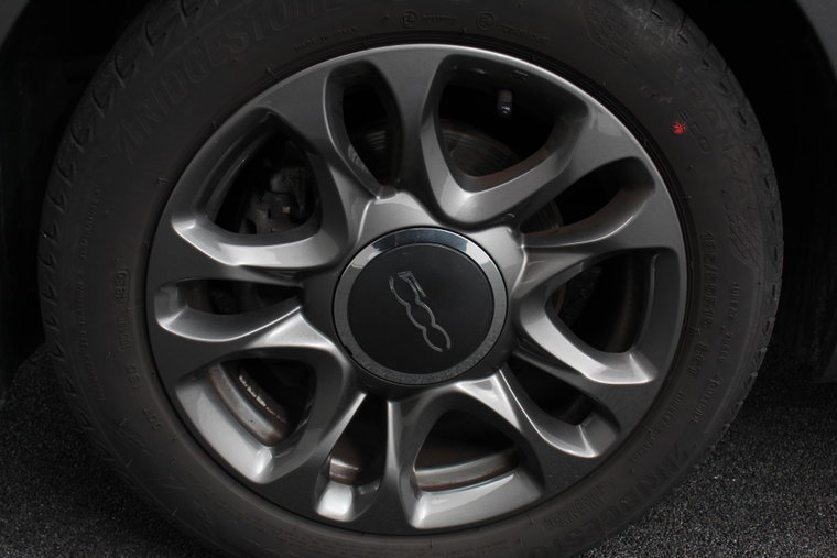 Vehicle Image 20