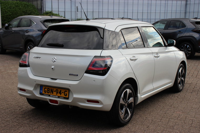 Vehicle Image 21