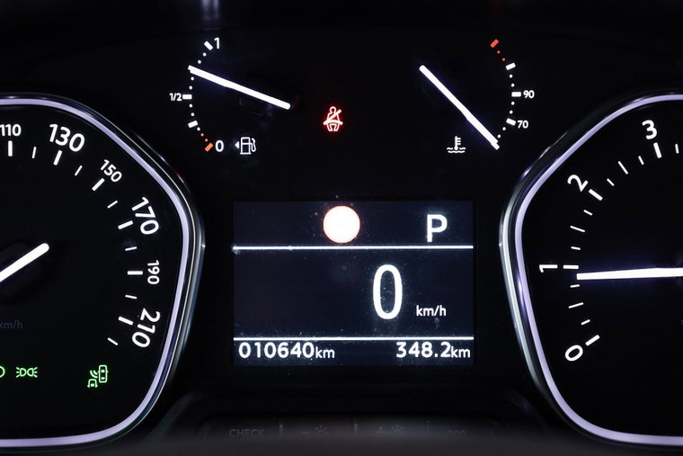 Vehicle Image 18