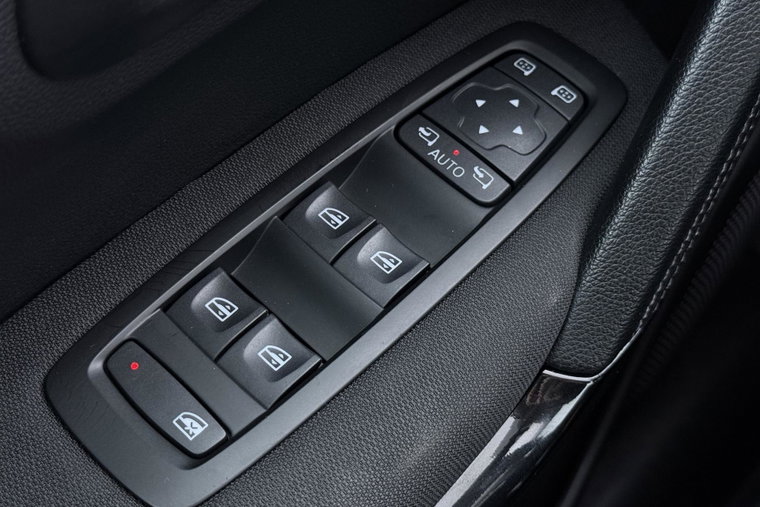 Vehicle Image 41