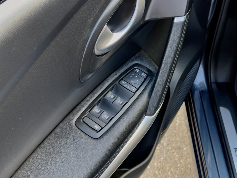 Vehicle Image 27