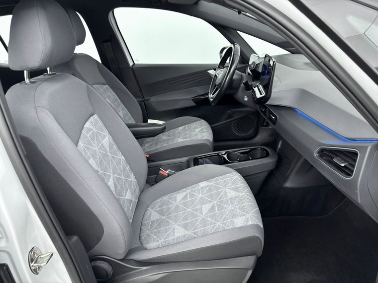 Vehicle Image 27