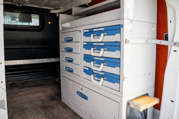 Vehicle Image 12