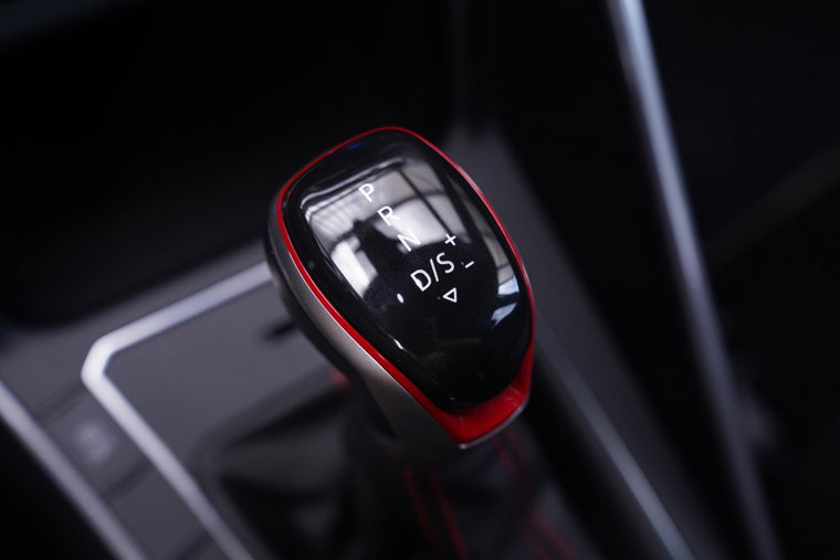 Vehicle Image 33