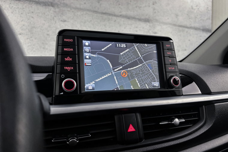 Vehicle Image 22