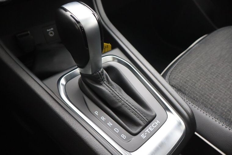 Vehicle Image 30