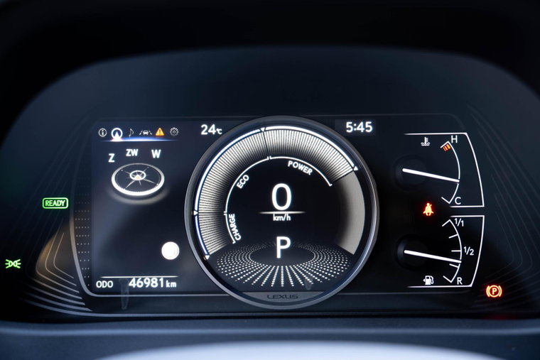 Vehicle Image 6