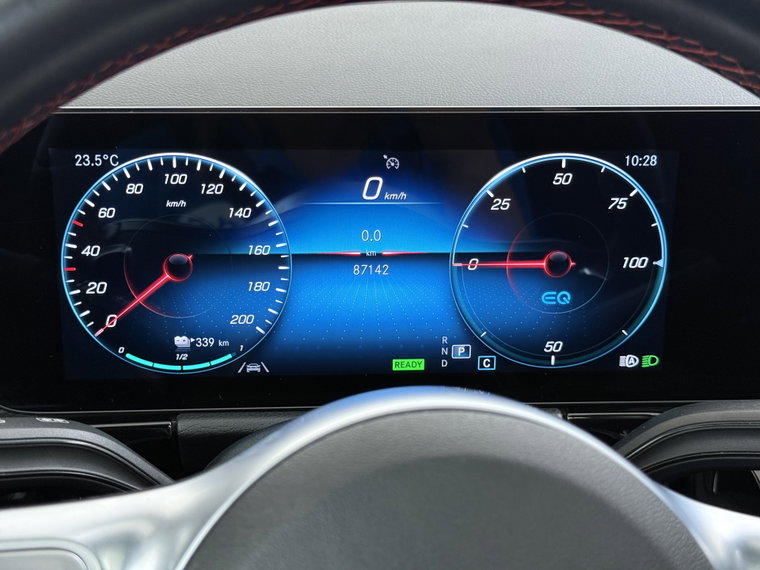 Vehicle Image 37