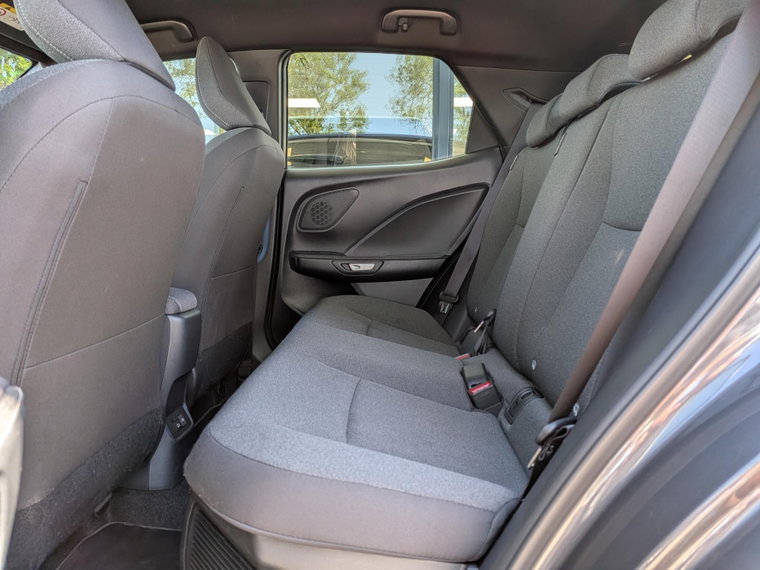 Vehicle Image 14