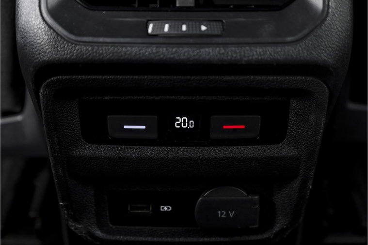 Vehicle Image 53